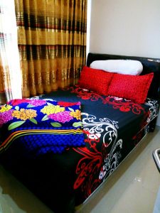 Villa Batu Malang dengan Kolam Renang